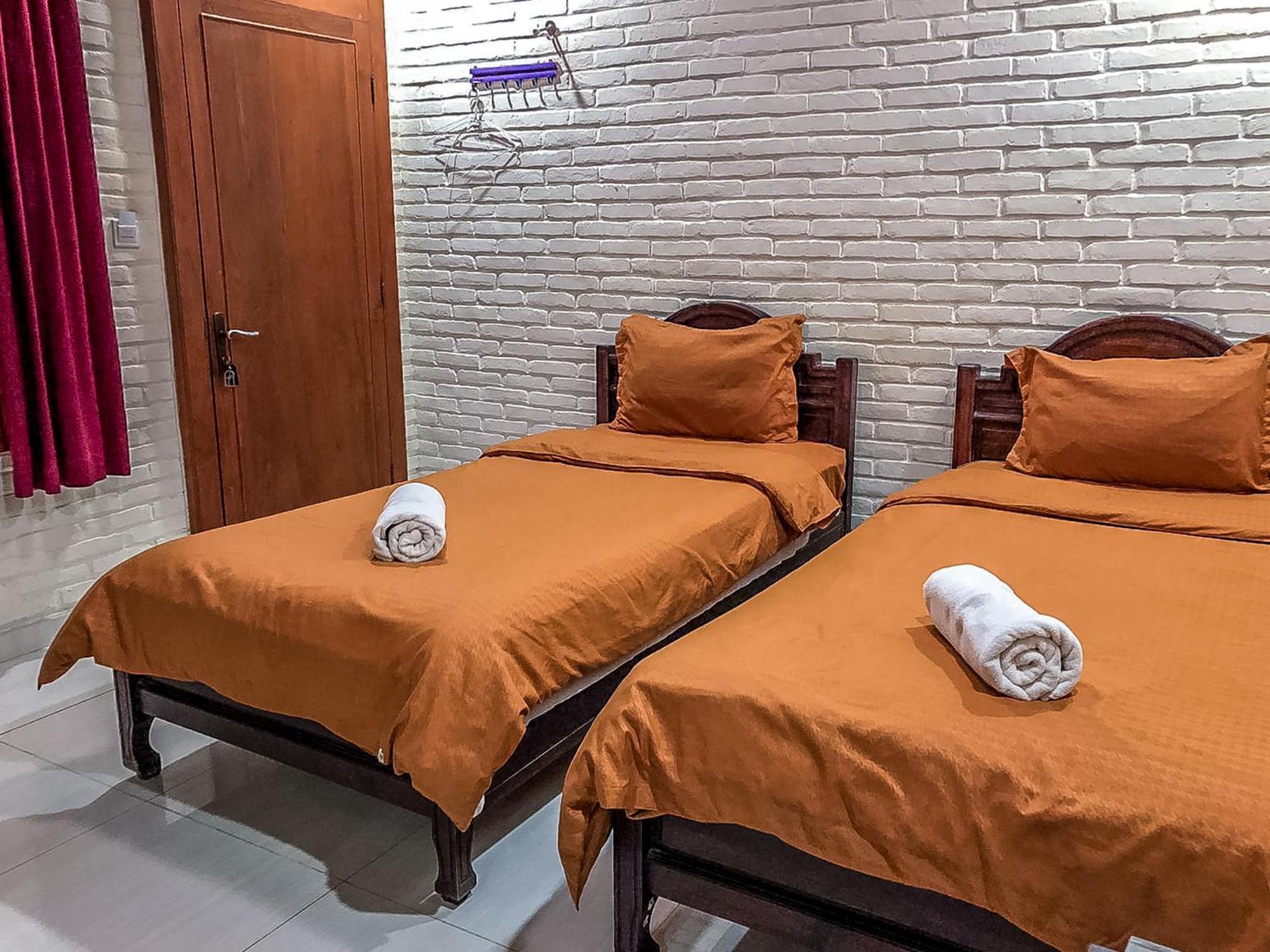 Arys Garden Hotel Yogyakarta يوغياكارتا المظهر الخارجي الصورة