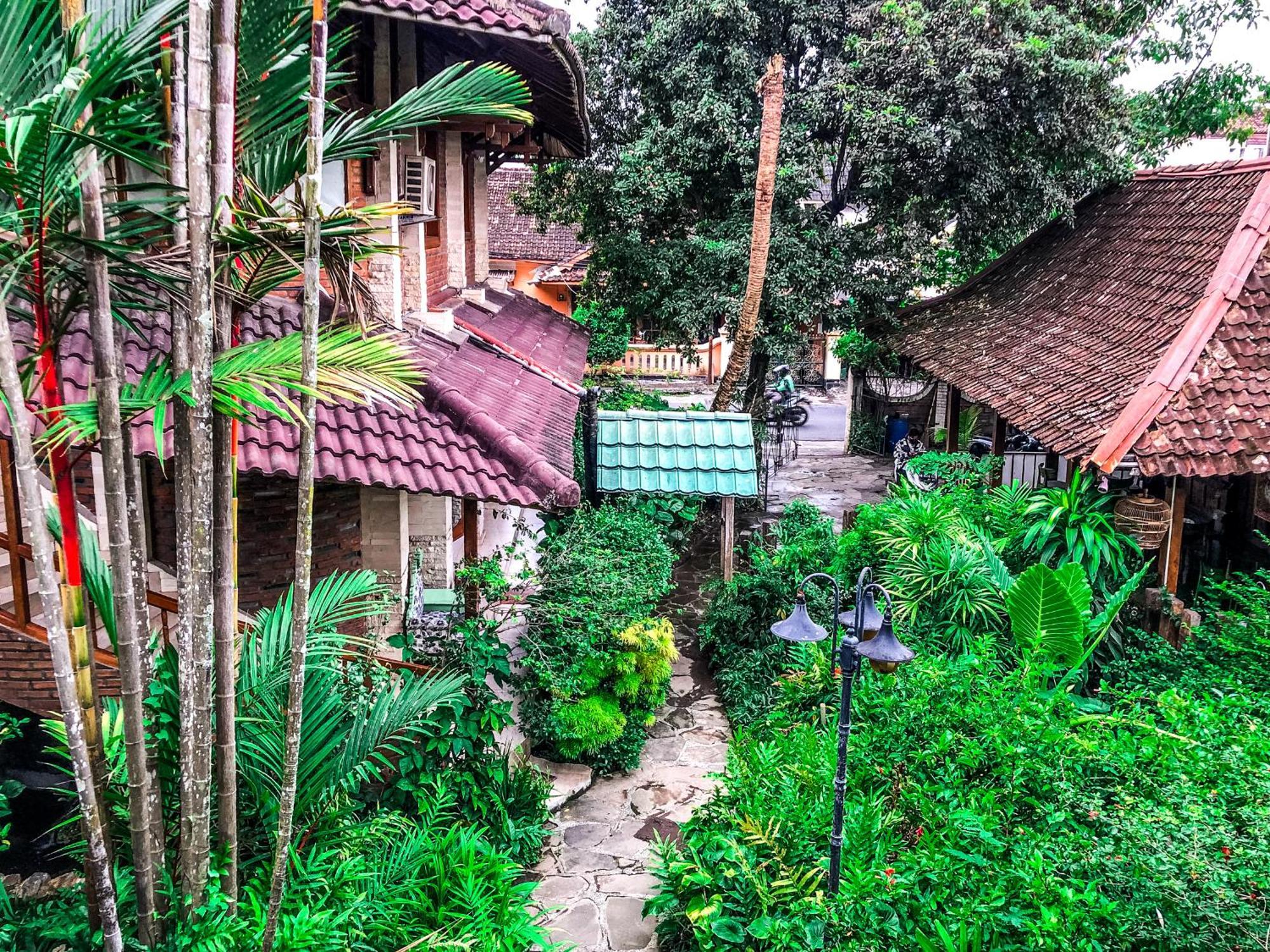 Arys Garden Hotel Yogyakarta يوغياكارتا المظهر الخارجي الصورة