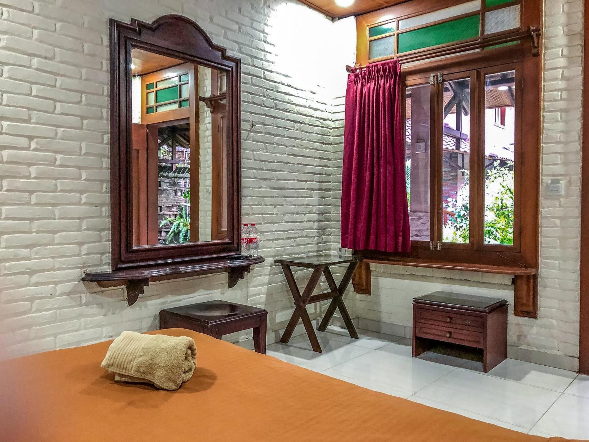 Arys Garden Hotel Yogyakarta يوغياكارتا المظهر الخارجي الصورة